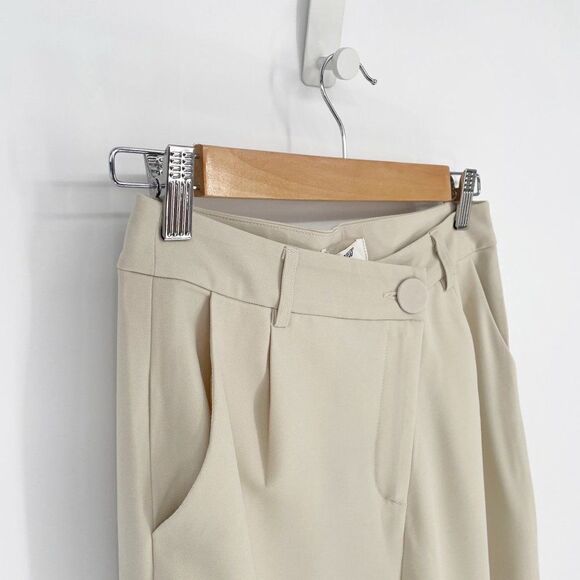 4th Reckless Archer Asymmetric Trousers High Waisted Beige Women's S NEW - Picture 3 of 8